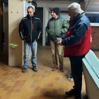 Jacques s'essaie au pilotage de maquette