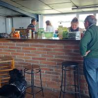 pendant ce temps, on s'active en cuisine